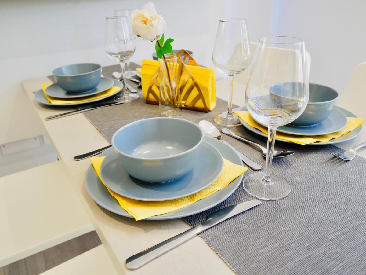 Beautiful Alumpointe Apartment - 400M To The Beach ボーンマス エクステリア 写真